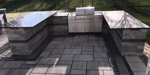 Outdoor Living, Outdoor Fireplace, Hardscape, Fire Pit, Outdoor Kitchen, Paver Patio, Paver Installer, Free Estimate